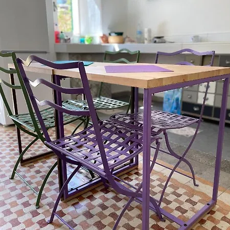Il Giardino Di Iole Via Giovanni Amendola N36 Bed and Breakfast 3*