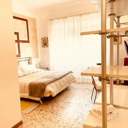 Il Giardino Di Iole Via Giovanni Amendola N36 Σάσαρι