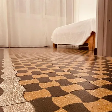 Il Giardino Di Iole Via Giovanni Amendola N36 萨萨里