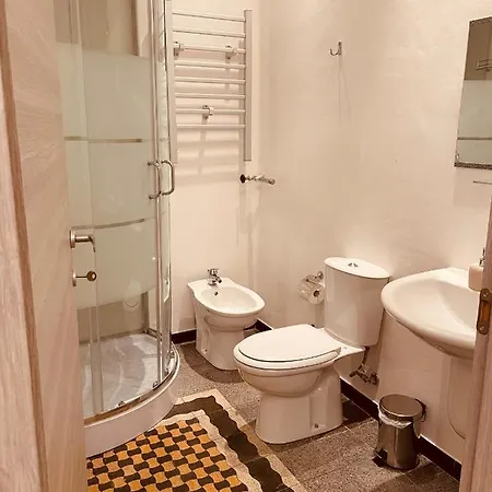 Il Giardino Di Iole Via Giovanni Amendola N36 Sassari