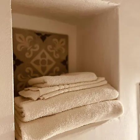 Il Giardino Di Iole Via Giovanni Amendola N36 Bed and Breakfast 3*