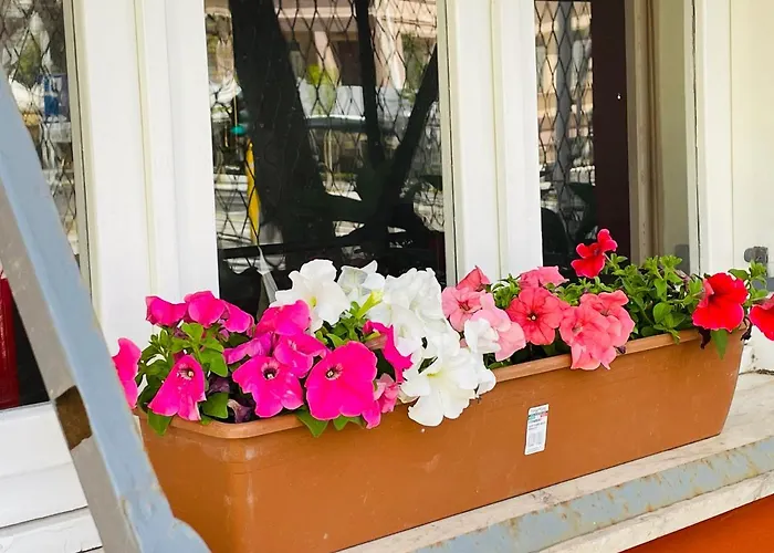 Oda ve Kahvaltı Il Giardino Di Iole Via Giovanni Amendola N36 3*