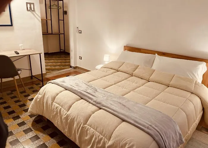 Il Giardino Di Iole Via Giovanni Amendola N36 Sassari