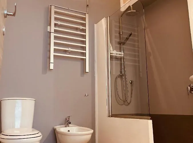 Il Giardino Di Iole Via Giovanni Amendola N36 Sassari