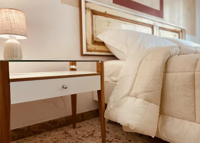 Oda ve Kahvaltı Il Giardino Di Iole Via Giovanni Amendola N36 3*