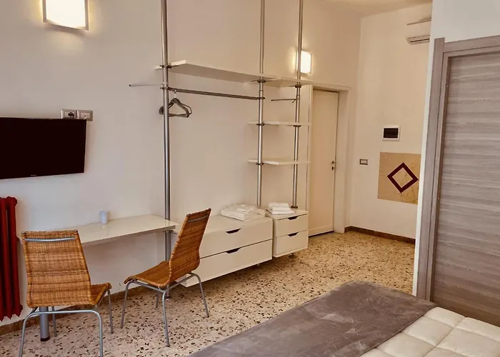 Oda ve Kahvaltı Il Giardino Di Iole Via Giovanni Amendola N36 3*